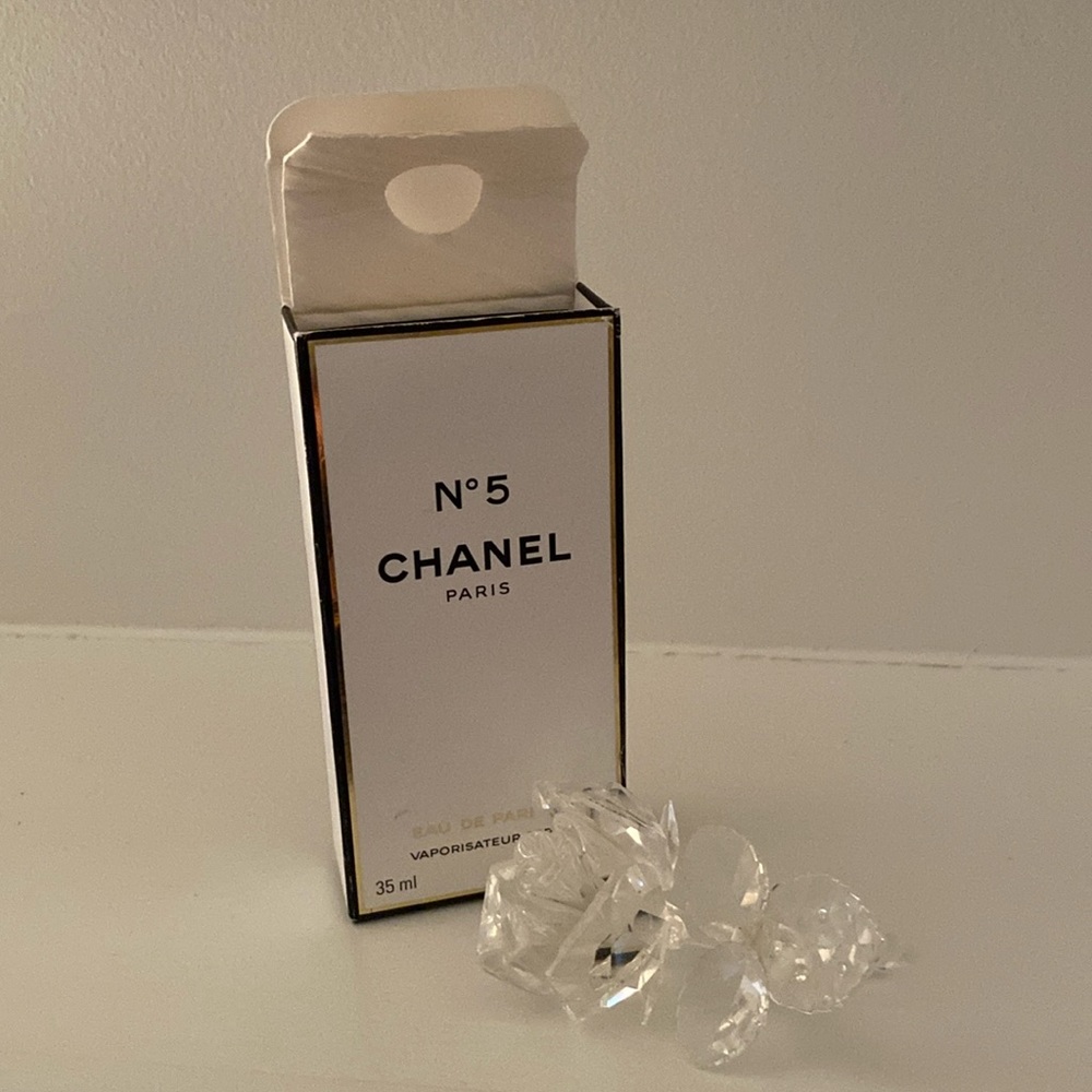 CHANEL Paris  N 5. Eau De Parfum.